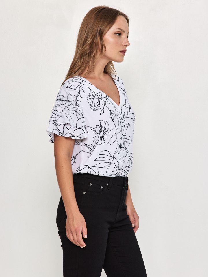 חולצה V דפוס PROMO בצבע לבן