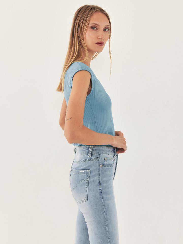 חולצה ריב PROMO V בצבע תכלת