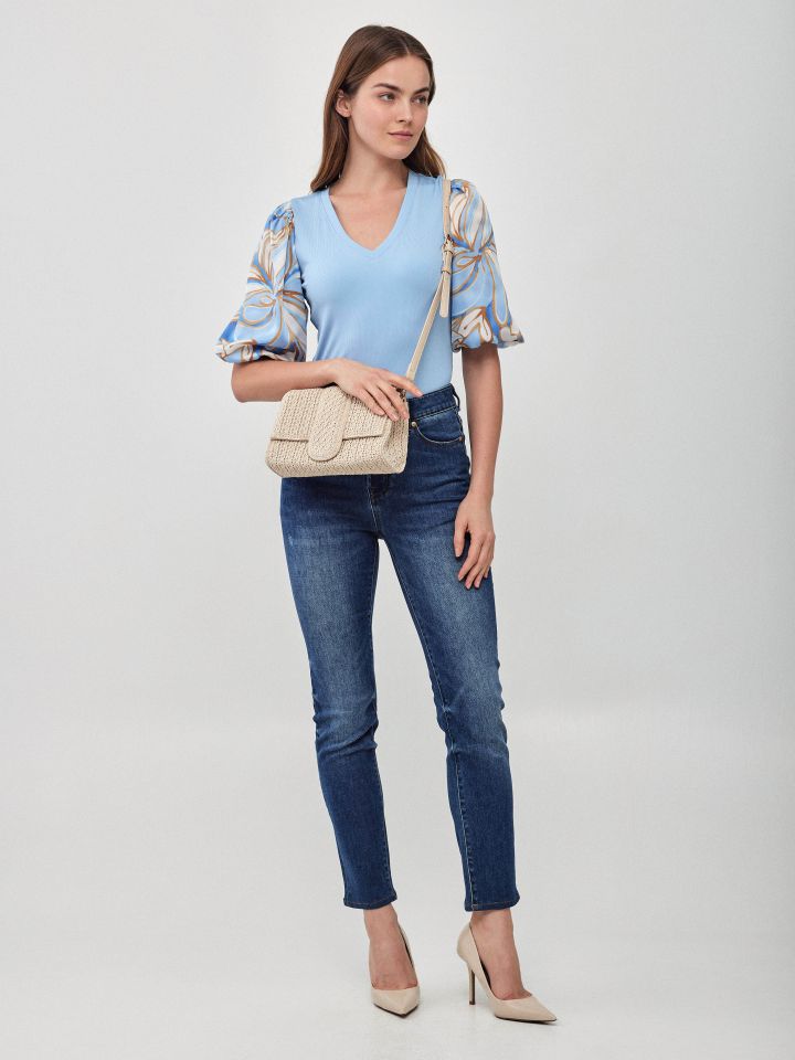 חולצה ריב V שרוול דפוס בצבע תכלת