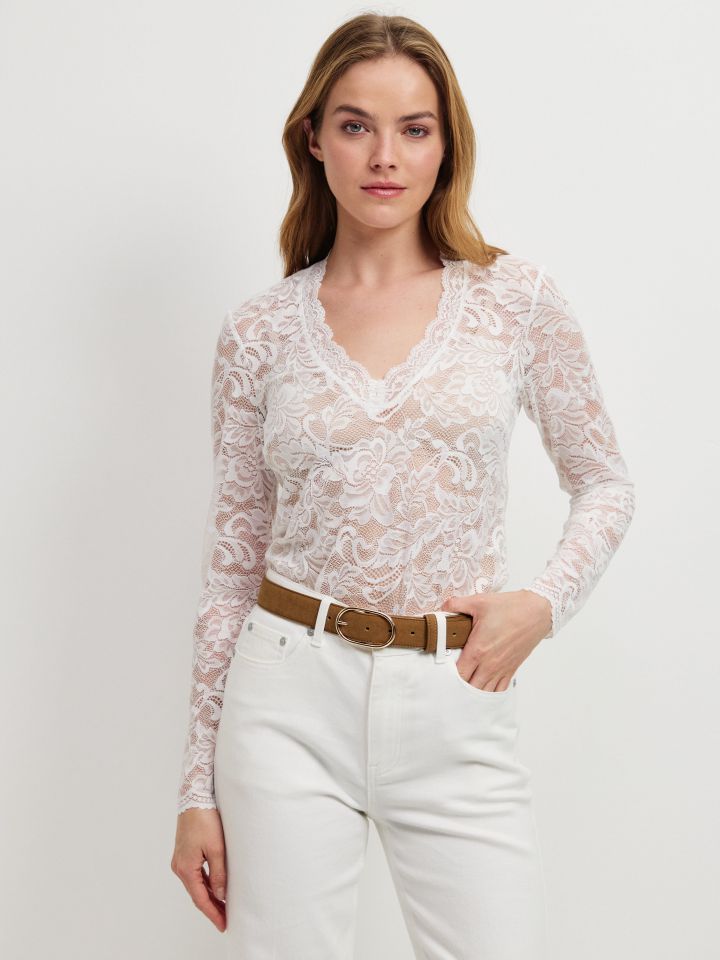 חולצה V תחרה שרוול ארוך בצבע לבן