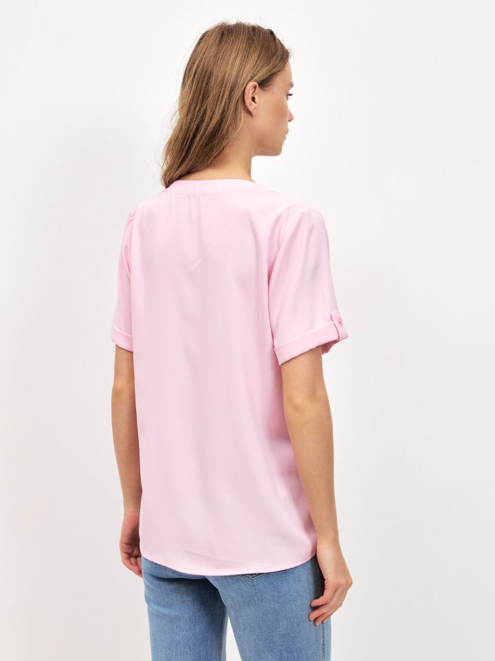 חולצה V כפתורים PROMO בצבע ורוד