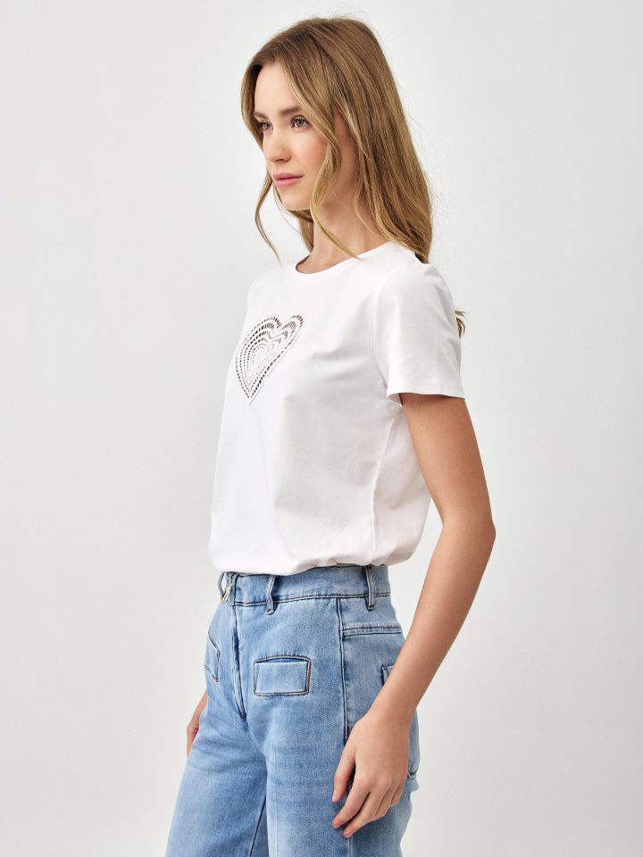 חולצה לב קרושה PROMO בצבע אופוויט