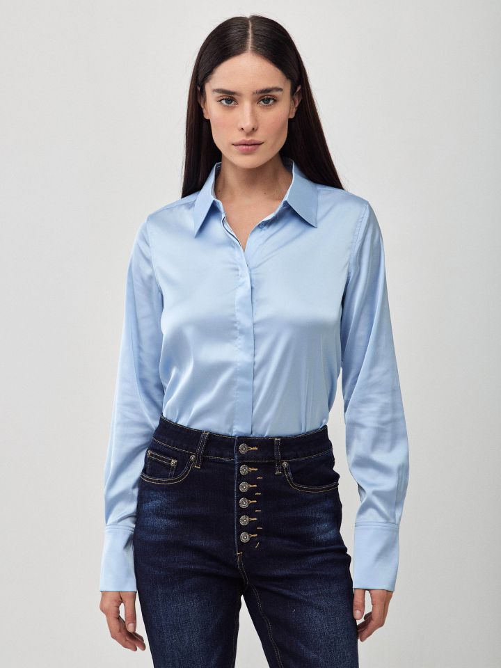 חולצה סטן מכופתרת PROMO בצבע תכלת אורלי