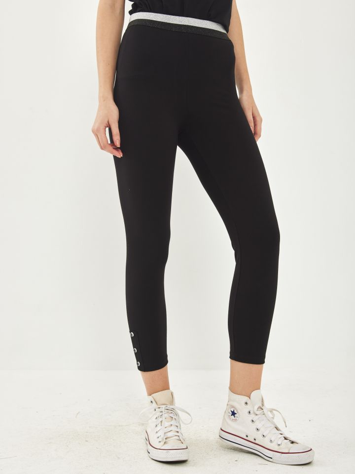 מכנסי טייץ 7/8 כפ’ כסף בצבע שחור