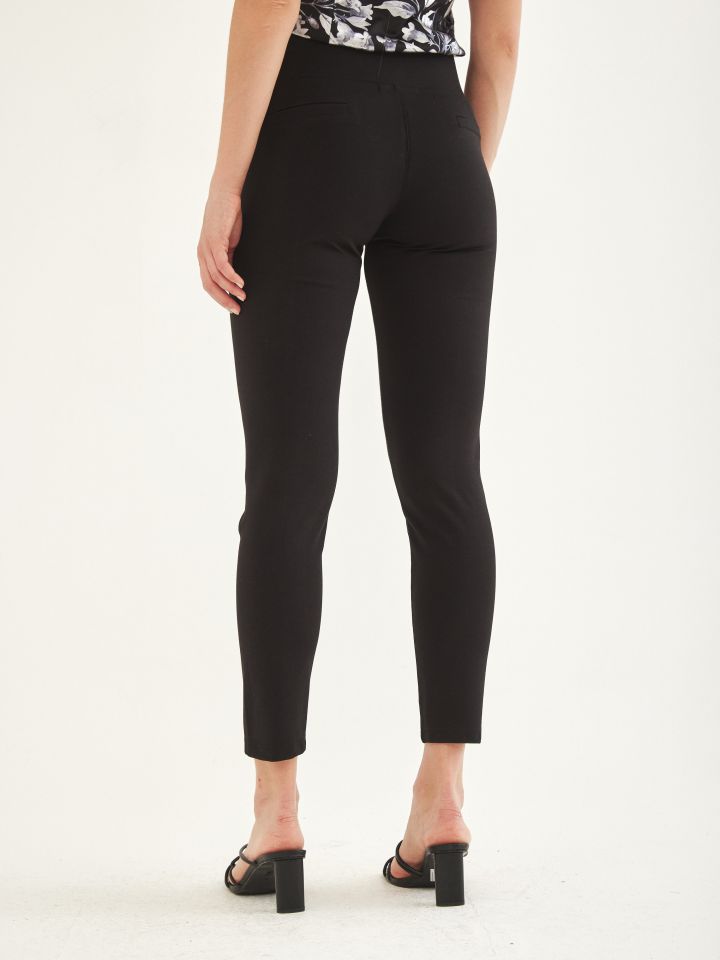 מכנסי טייץ לחצניות בצבע שחור