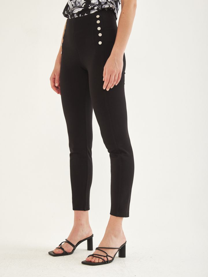 מכנסי טייץ לחצניות בצבע שחור