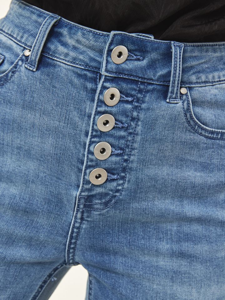 מכנסי ג’ינס  8/9 LIA PROMO בצבע ג’ינס בהיר