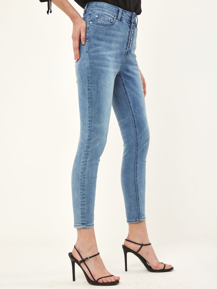 מכנסי ג’ינס  8/9 LIA PROMO בצבע ג’ינס בהיר