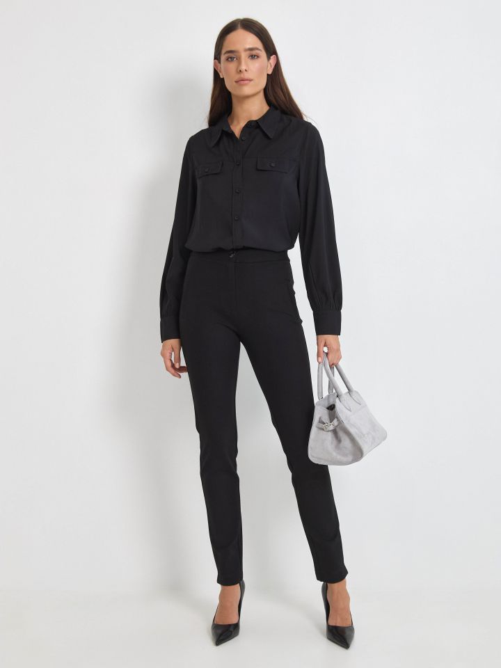 מכנסיים כיתוב בלבן PROMO בצבע שחור