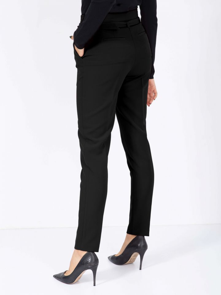 מכנסיים חגורה אבזם בצבע שחור