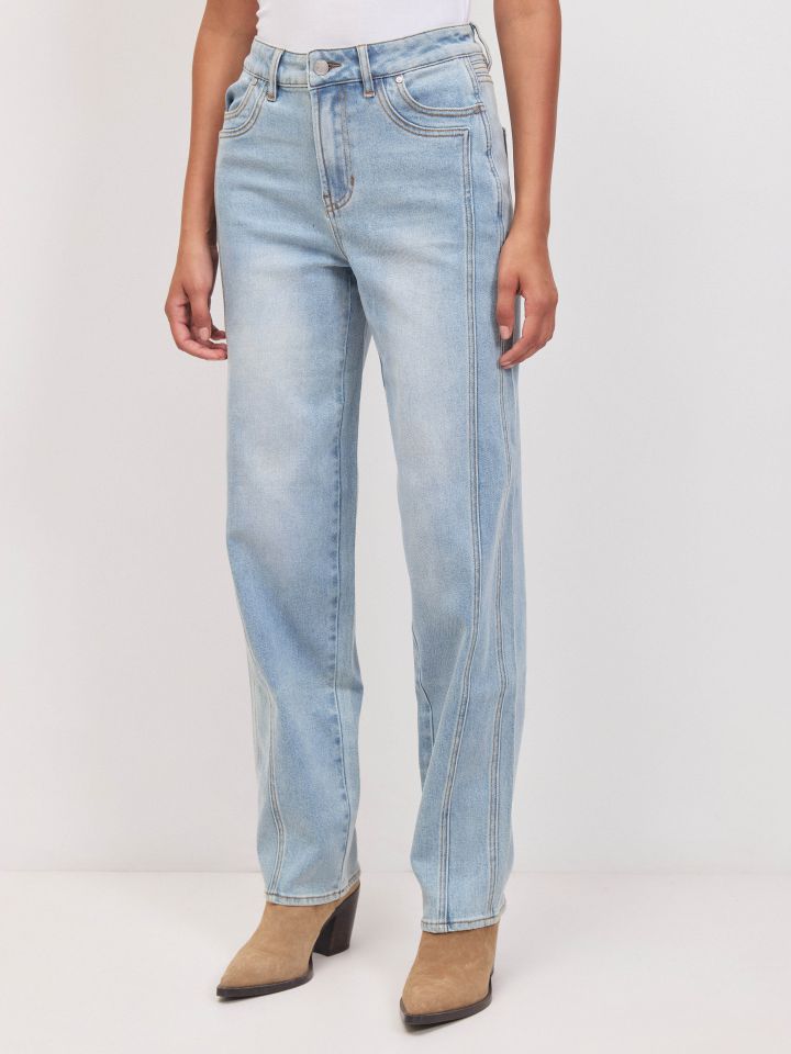 מכנסיים גינס תפורי אורך בצבע ג’ינס בהיר