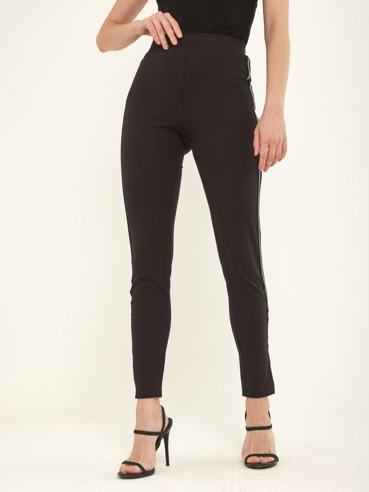 מכנסי טייץ גומי סרט לורקס בצבע שחור