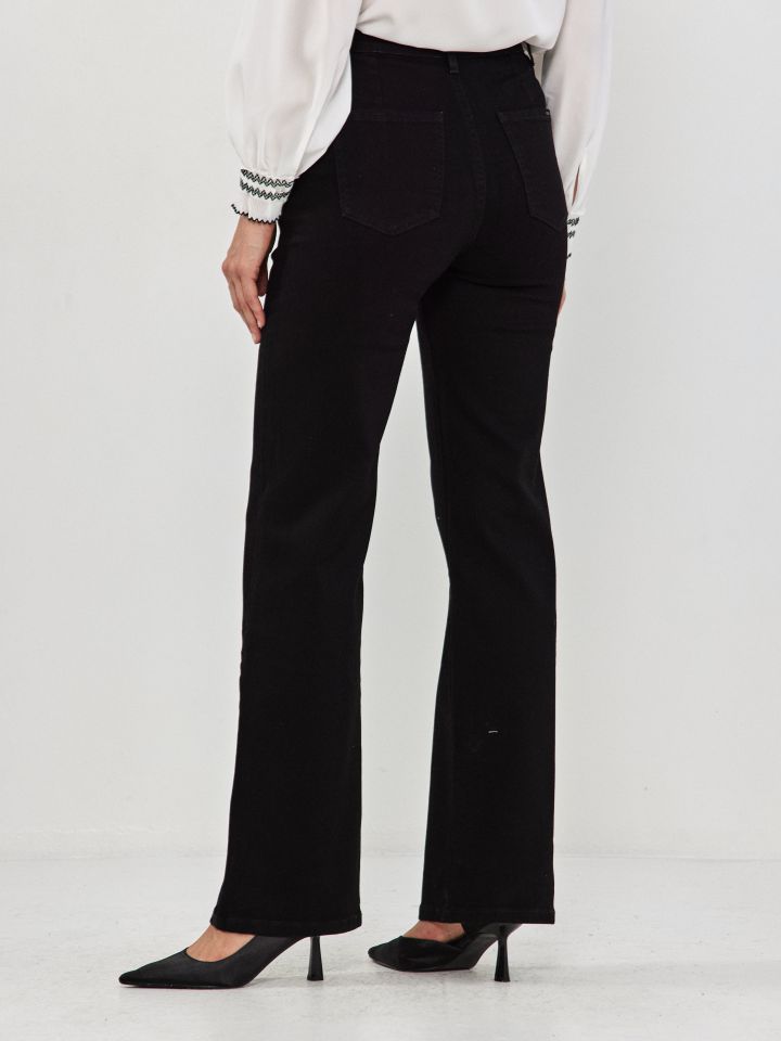 מכנסיים ג’ינס כיסי צד PROMO בצבע שחור