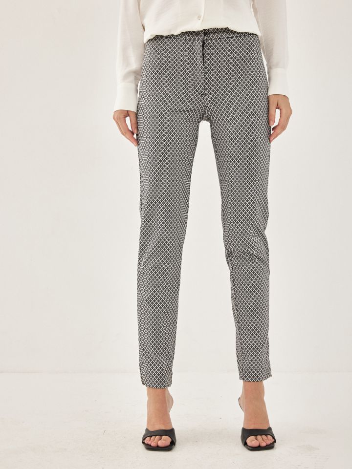 מכנסי גקרט PROMO בצבע אפור