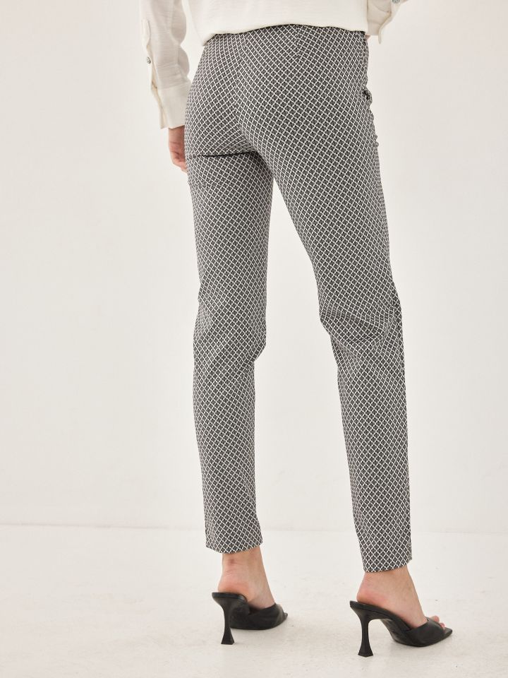 מכנסי גקרט PROMO בצבע אפור