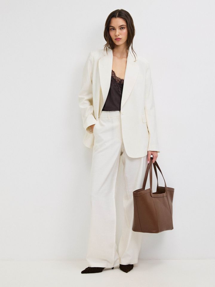 מכנסיים דמוי פישתן בצבע אופוויט