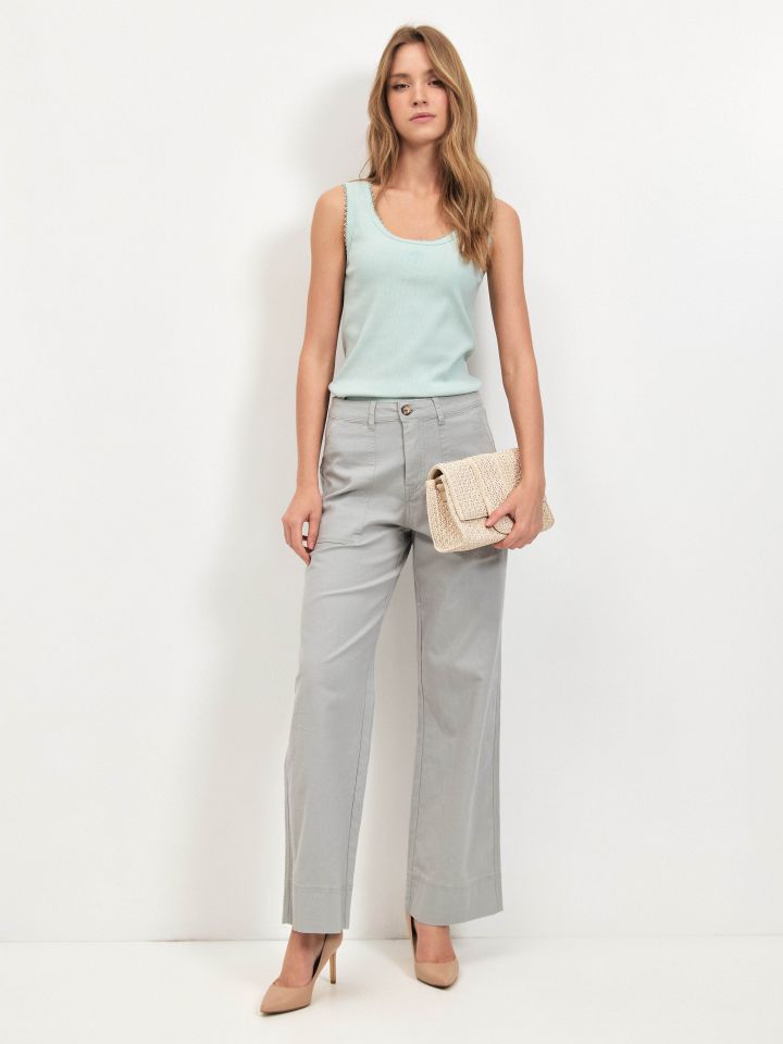 מכנסיים דריל כיסים בצבע ירוק בהיר