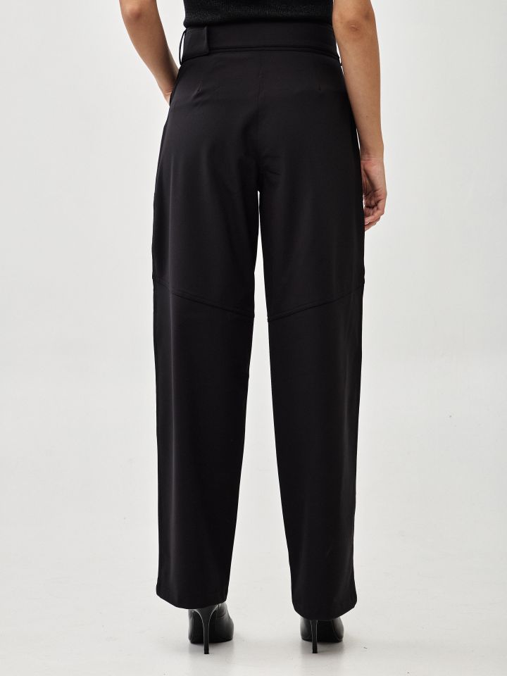 מכנסיים + חגורה YASMIN בצבע שחור