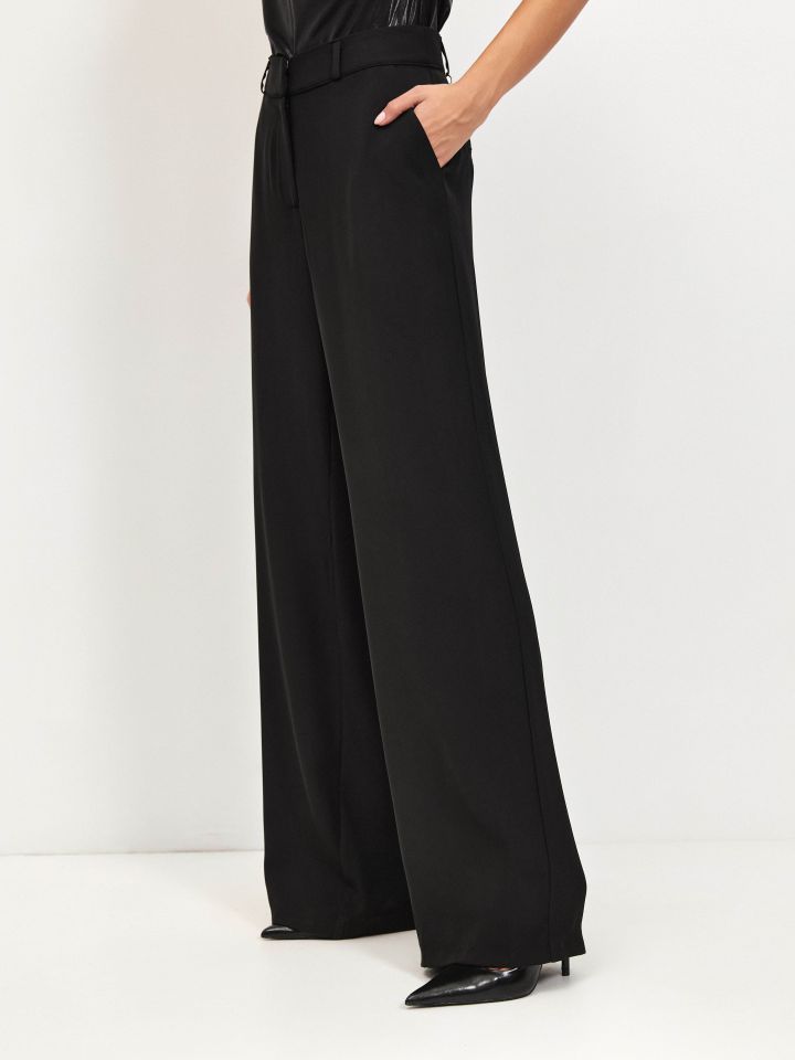 מכנסיים כיסים PROMO בצבע שחור