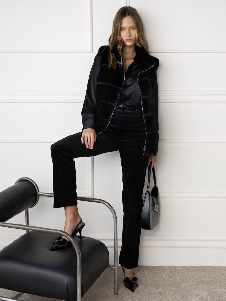 מכנס קטיפה  ROMI בצבע שחור