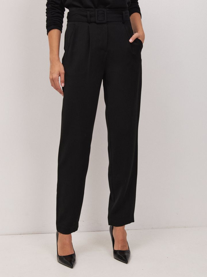 מכנסיים חגורה אבזם בצבע שחור