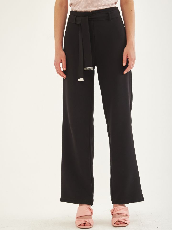 מכנסי חגורה קשירה בצבע שחור