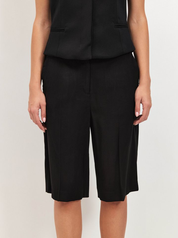 מכנסיים ברמודה PROMO LIA בצבע שחור