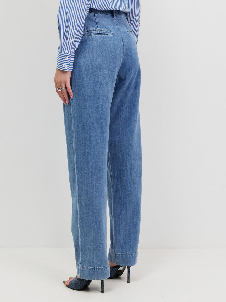 מכנסיים ג’ינס  SHIRA בצבע ג’ינס בהיר