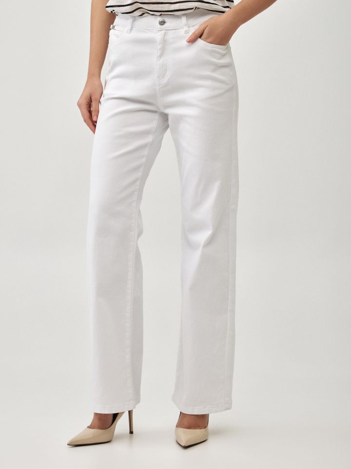 מכנסיים דריל אבזמים בצבע לבן