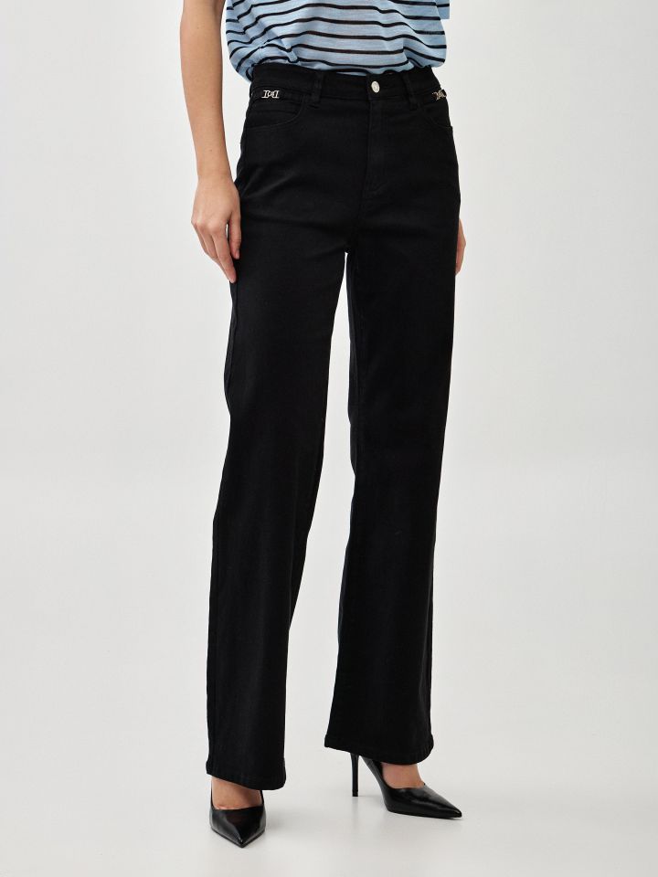 מכנסיים דריל אבזמים בצבע שחור