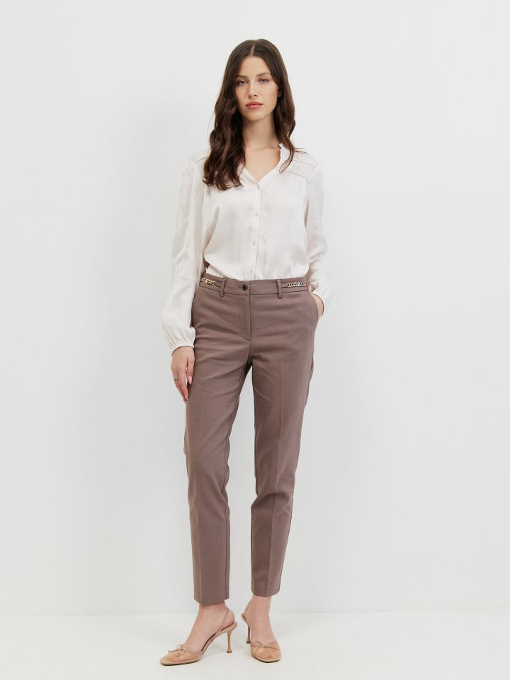 מכנסיים אבזמים ארוך בצבע שוקו