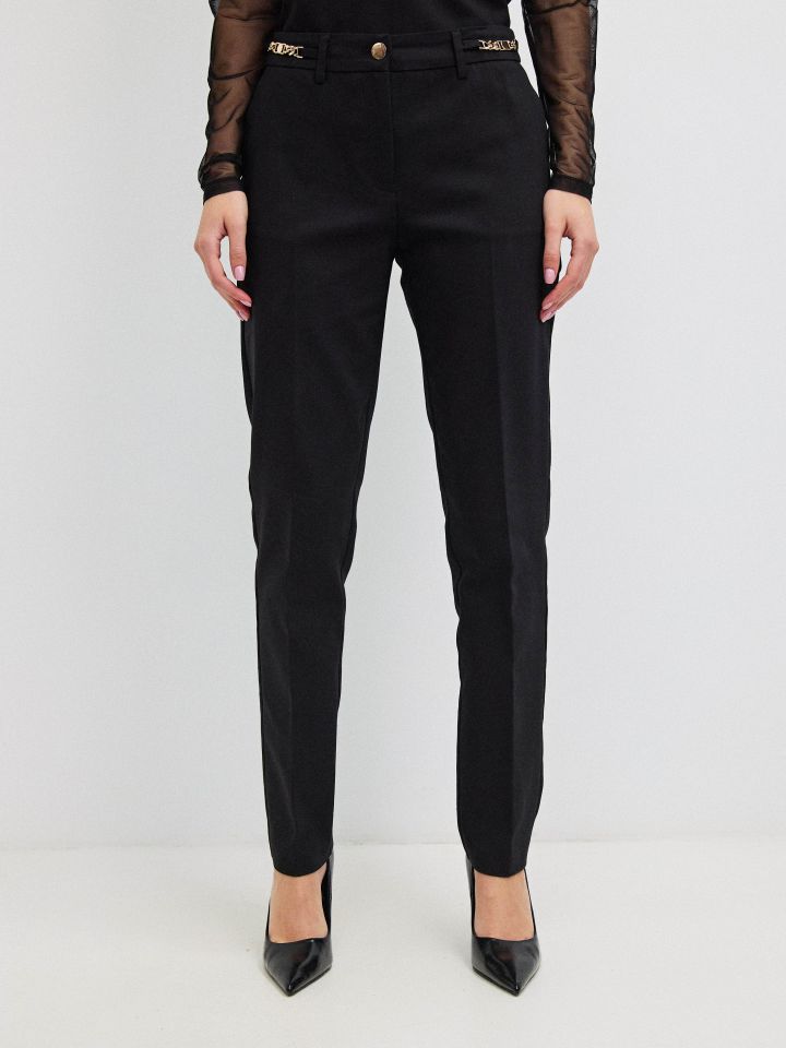 מכנסיים אבזמים ארוך בצבע שחור