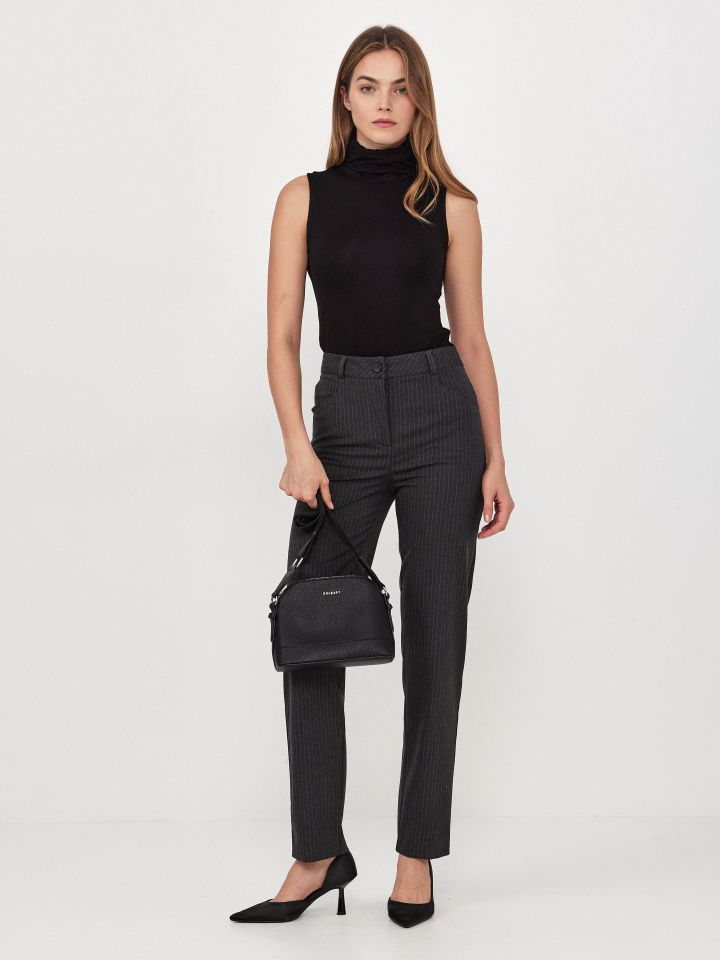 מכנסיים פסים בצבע פסים