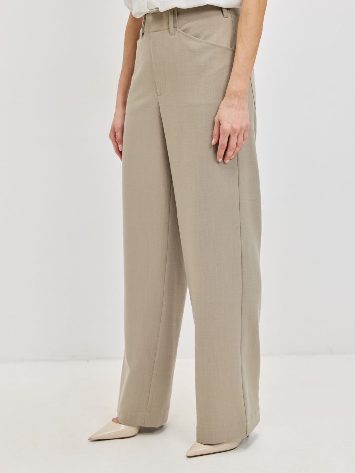 מכנסיים 8/9 מראה פישתן בצבע חאקי