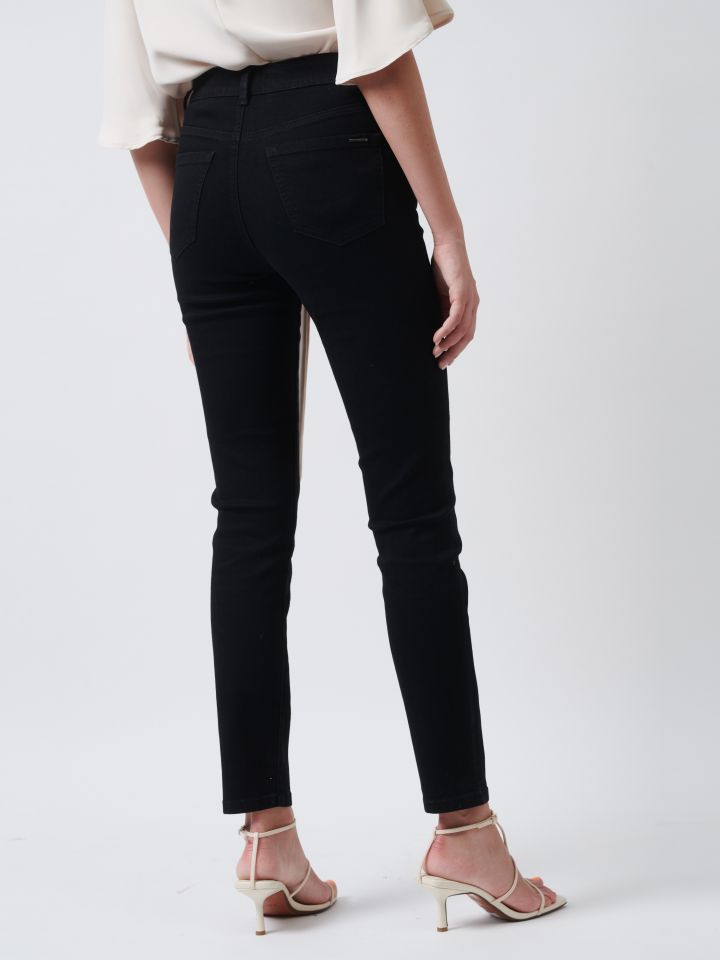 מכנס ג’ינס SLIM PROMO בצבע ג’ינס שחור