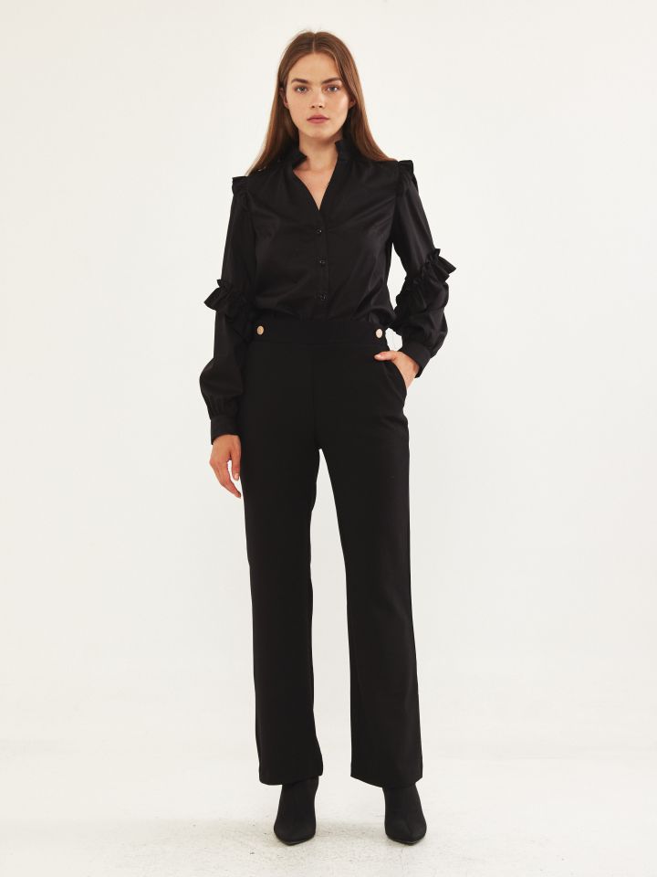 מכנסי כפתורי זהב בצבע שחור