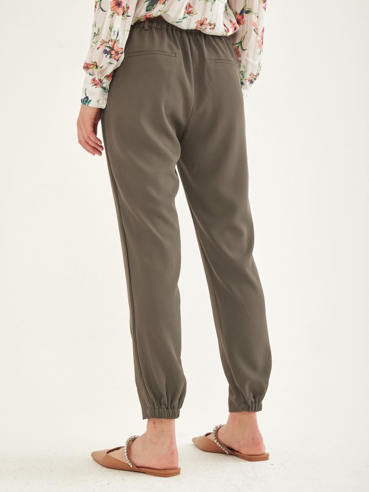 מכנסי סטן שרוך בצבע זית