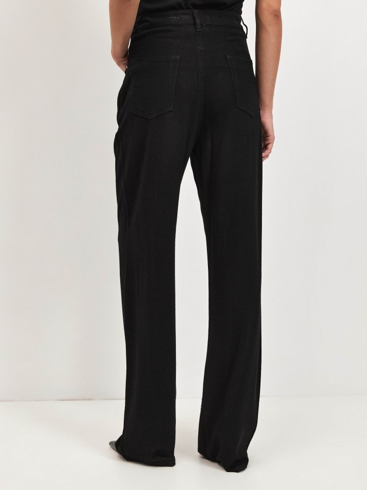 מכנסיים מראה פישתן שרוך PROMO בצבע שחור