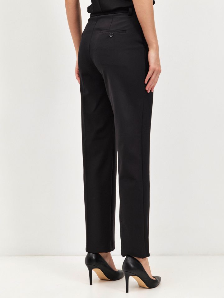 מכנסיים  LINOR בצבע שחור