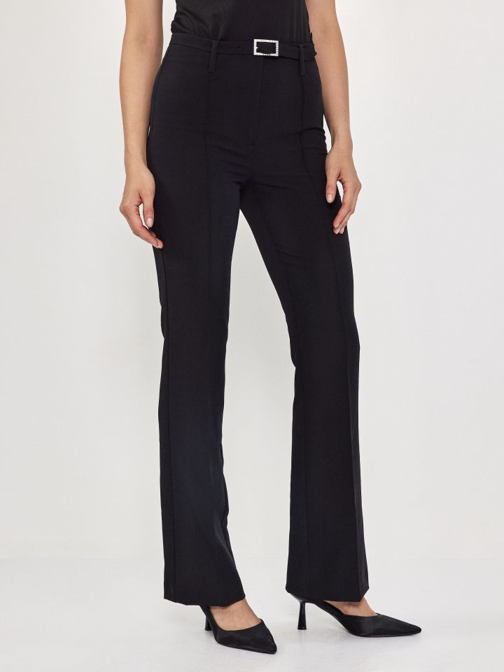 מכנסיים אבזם יהלומים בצבע שחור