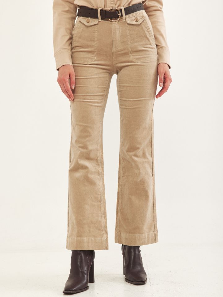 מכנסי קורדרוי בצבע בייז’