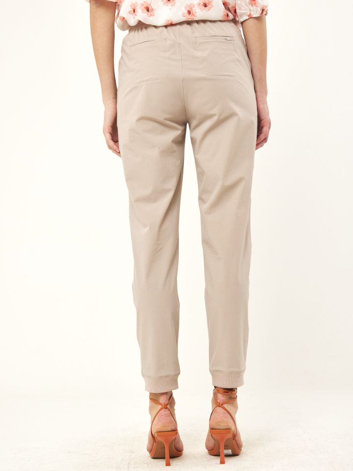 מכנסי גומי במותן PROMO בצבע בייז’