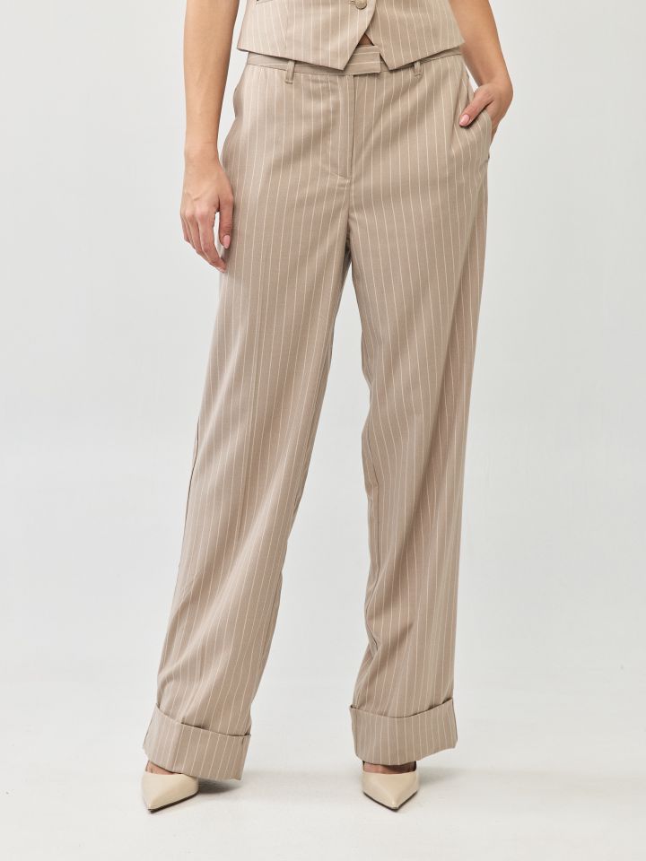 מכנסיים פסים סיכה בצבע קאמל