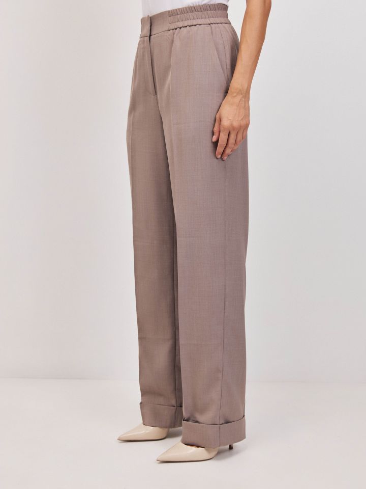 מכנסיים גומי בגב מנג’טים LIAT בצבע בייז מלנג’