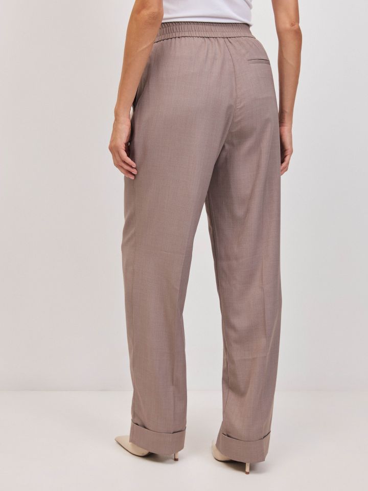 מכנסיים גומי בגב מנג’טים LIAT בצבע בייז מלנג’