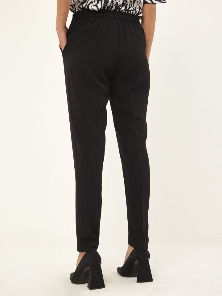 מכנסי גומי מאחור PROMO בצבע שחור