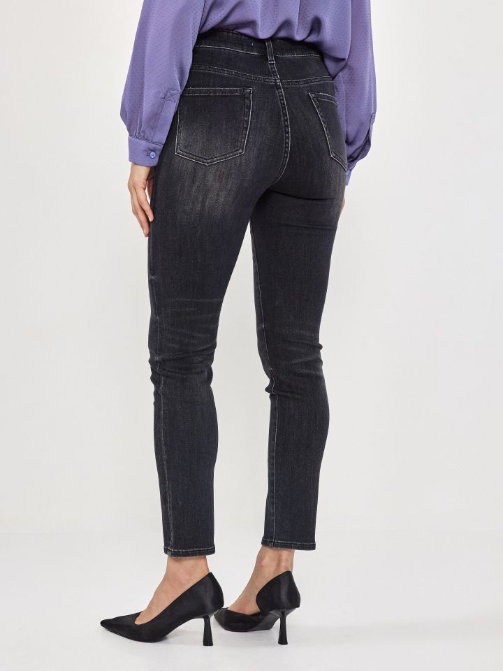 מכנסיים ג’ינס סקיני  PROMO בצבע ג’ינס שחור