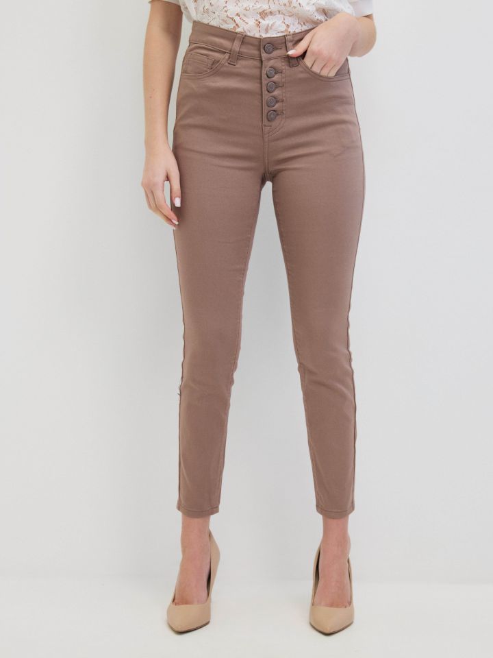 מכנסיים 7/8 כפתורים PROMO בצבע מוקה