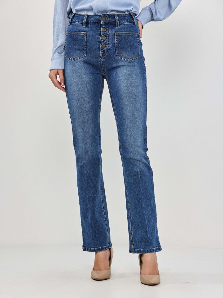 מכנסיים ג’ינס כיסים בפרונט בצבע ג’ינס בהיר