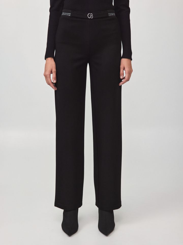 מכנסיים גומי לורקס בצדדים בצבע שחור